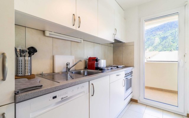 Nice and Recent Apartment Ideally Located in Martigny, Self Check-in