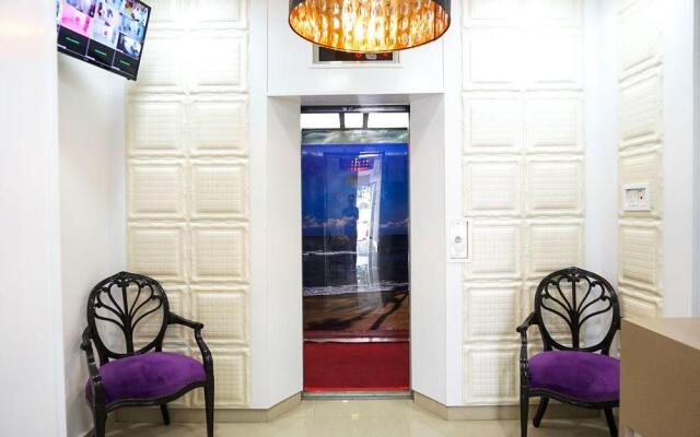 OYO 762 TY Hotel