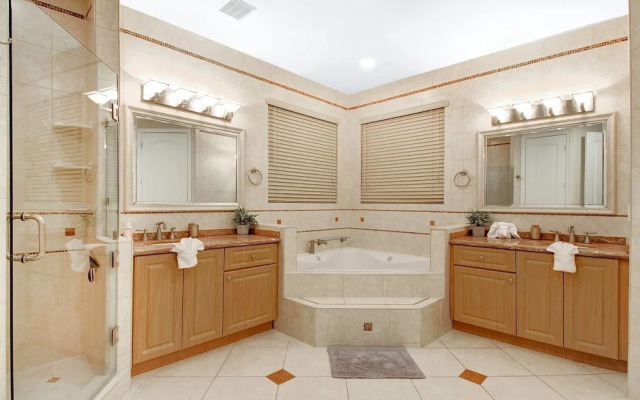 Walk to Beach Spacious Estate with Hot Tub & Game Room