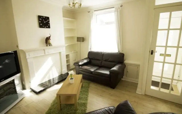 RoomTel - Brook House
