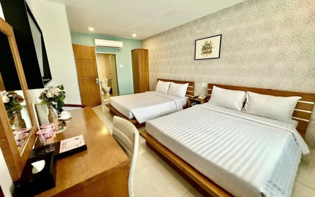 Sunrise Central Hotel