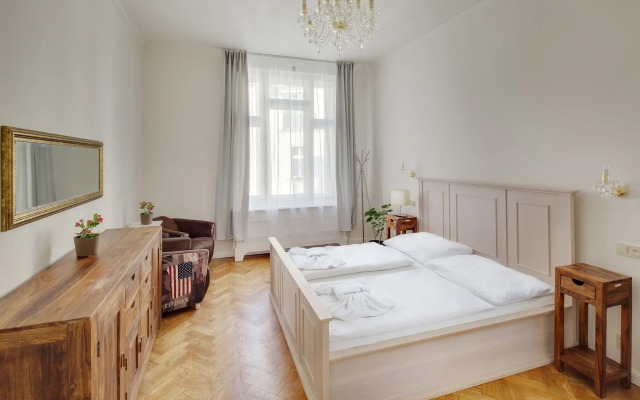 Old Town Square Apartments