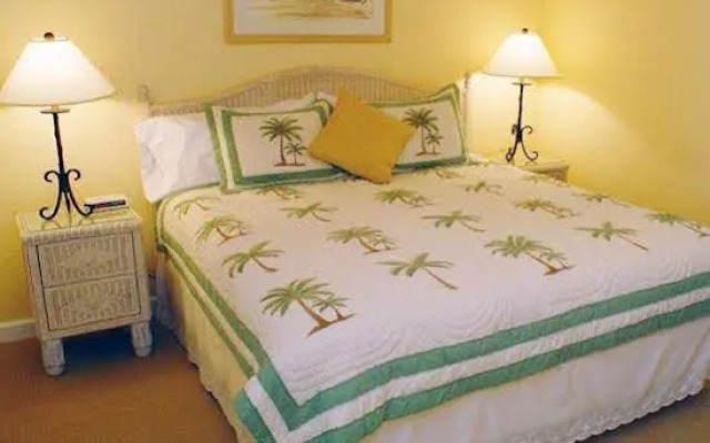 Tradewinds Beach Resort
