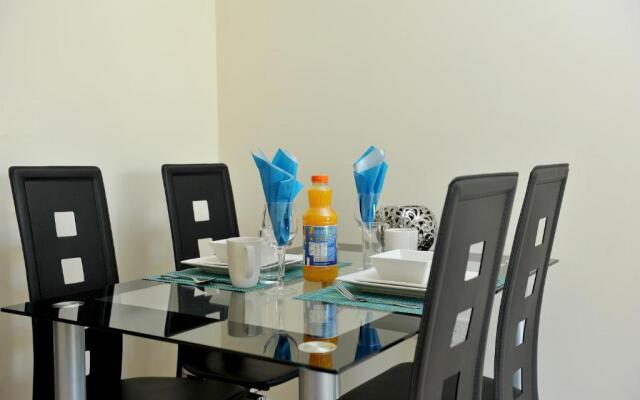 Select Serviced Accommodation - Hunters Wharf