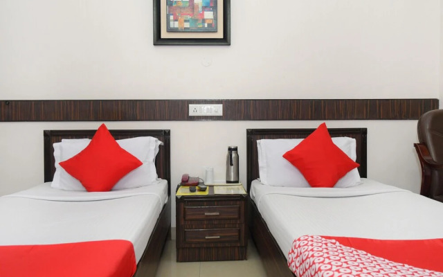 OYO 29301 Hotel Jora Palace