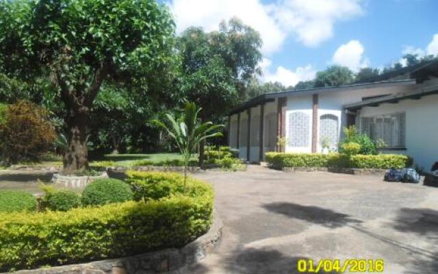 Longonot Guest House