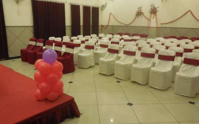 JK Rooms 147 Lions - Best Budget Hotel In Koradi Nagpur