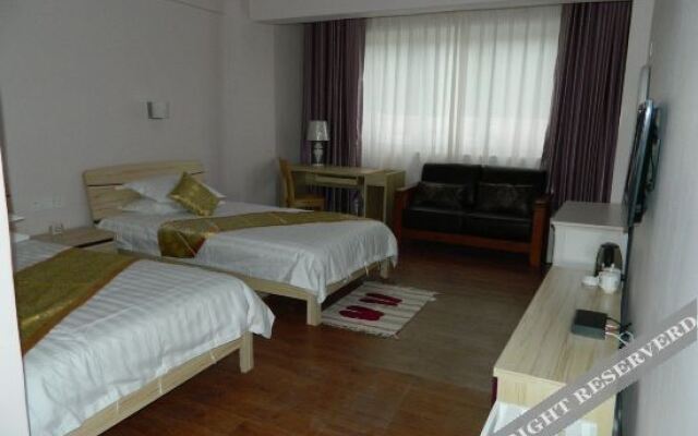 Yajiang Yashang Business Hotel