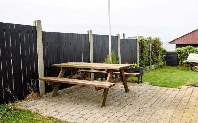 Three-Bedroom Holiday home in Esbjerg V 2
