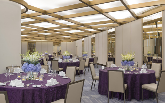 Four Seasons Hotel Bengaluru at Embassy One