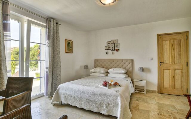 B&B - Les Grenadiers de Saint Sat