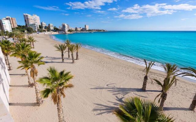 Lovely Beach House with Terrace San Juan Alicante