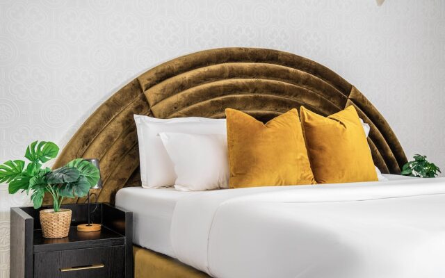 Urban Pumpkin 3-bedroom Apartment, Ikoyi