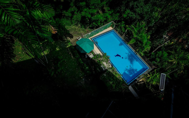 Range Hotel Kandy