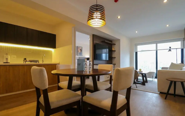 w Comfy 2BR w Balcony Near Larcomar