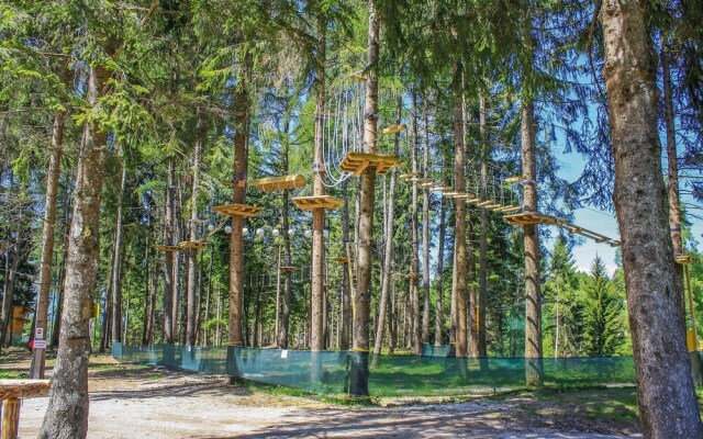 Stunning Home in Cimolais With 4 Bedrooms and Wifi