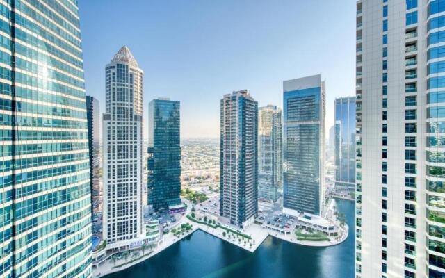 RH- Cozy 1 BR Duplex in X1 Tower