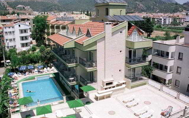 Hotel Baris Apart