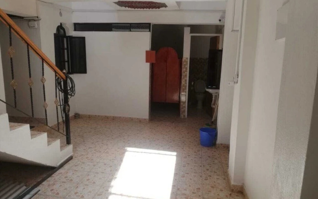 Guest House Hotel Chrisna - Hostel