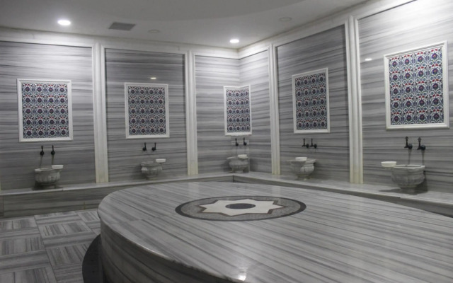 Asrin Park Hotel