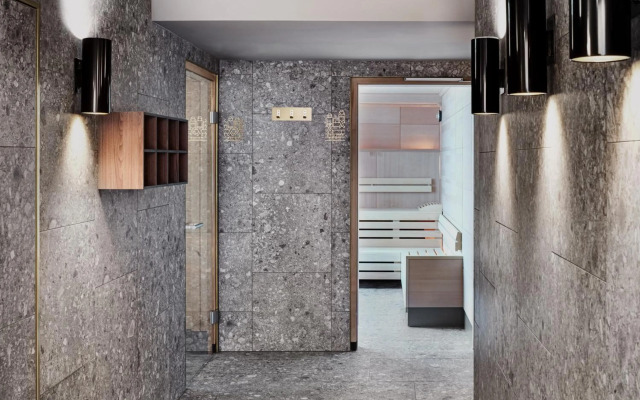 Stage 12 Hotel by Penz