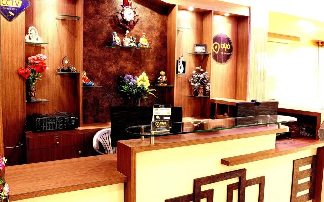Hotel Narayani Enclave near Acropolis Mall kasba