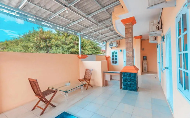 OYO 3132 Mahkota Sivali