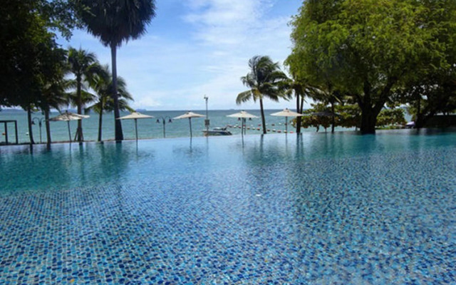 NorthPoint Pattaya Luxury Apartments by GrandisVillas