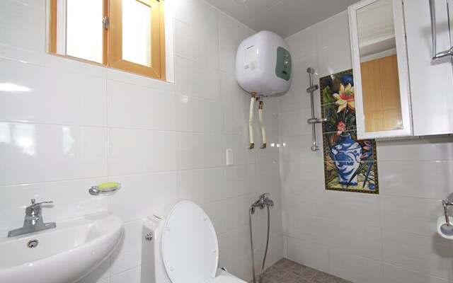 Tongyeong Paradise Pension