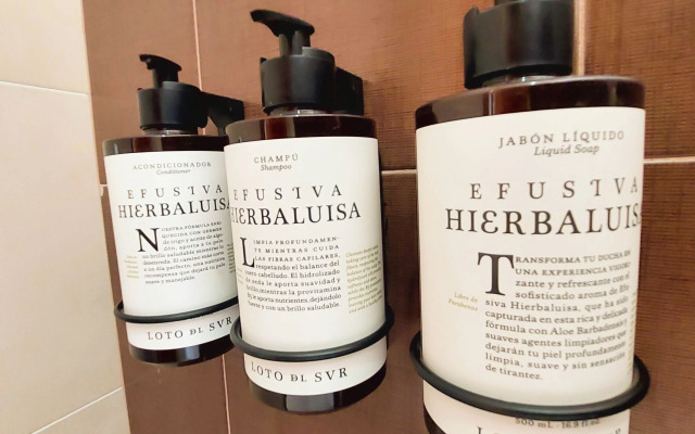 Samakwa Hotel Boutique