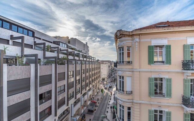 Two Bedroom UK Cannes