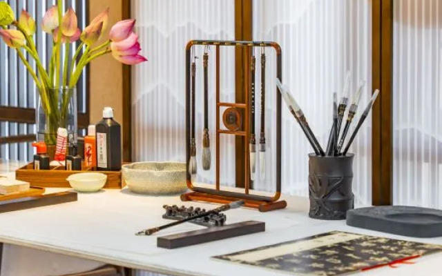 Ease Hotel Yi (Yichang Zhongnan Road Xingfa Square)