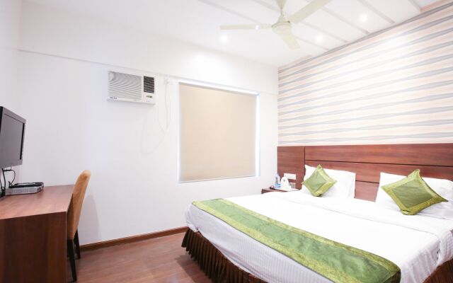 Collection O 15614 Hotel Olive Somwar Peth