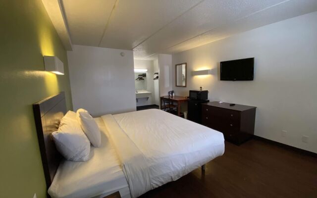 Travelodge Cleveland Willoughby