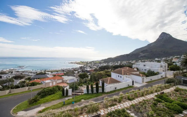 The Crystal Luxury Serviced Apartments