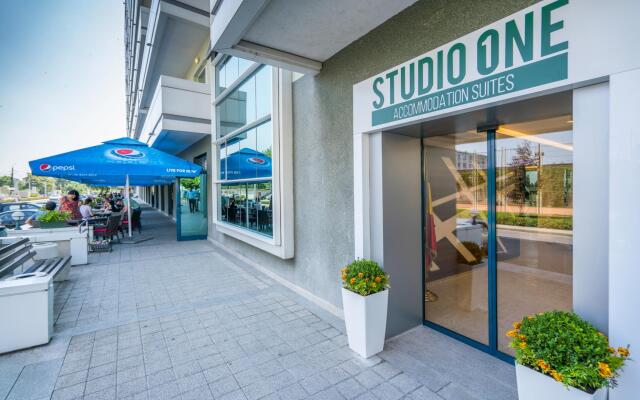 Studio One Accommodation Suites