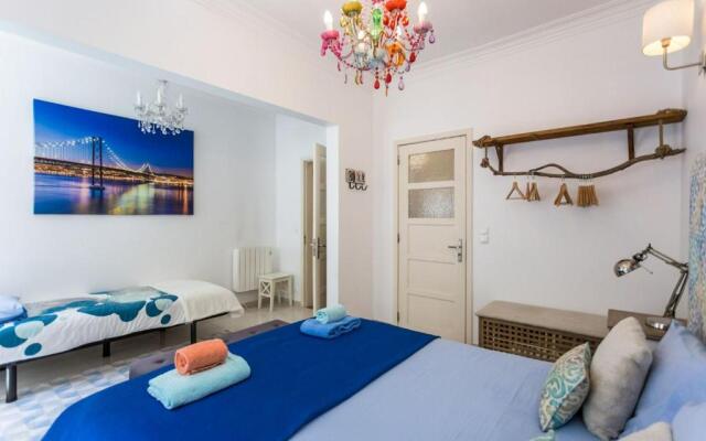 Flat with 1 bedroom and terrace in Moscavide - Lisbon