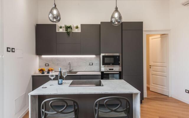 Etnea Modern Apartment