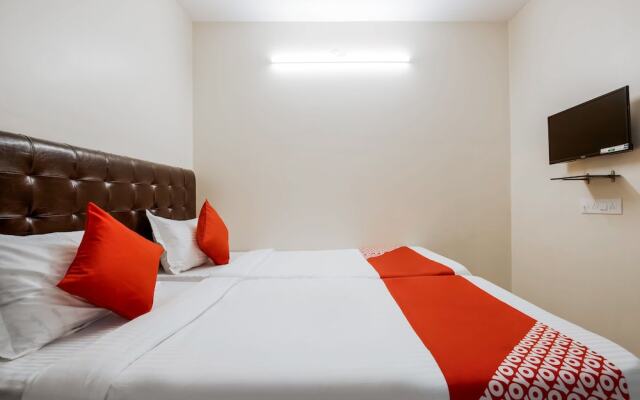G P Residency by OYO Rooms