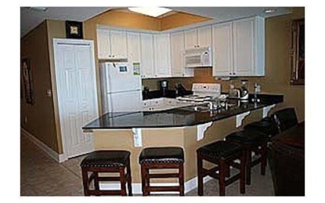 San Carlos Condominiums