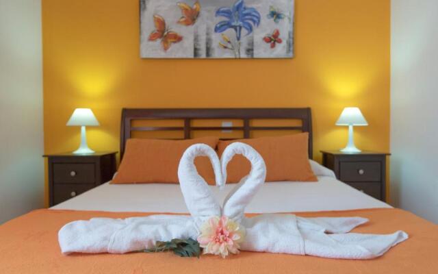 Villa Bella Lucia 1. Piscina Climatizada, WiFi, BBQ.