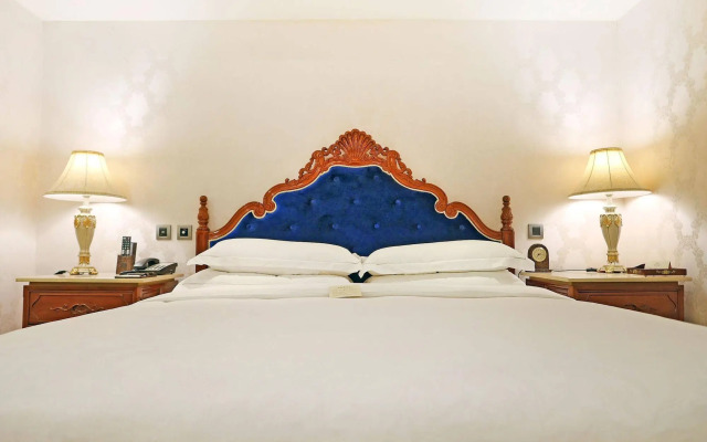 Royal Seasons Hotel Taipei Nanjing West