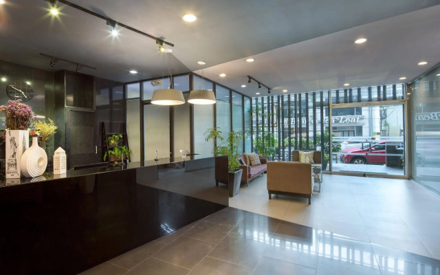 V Hotel