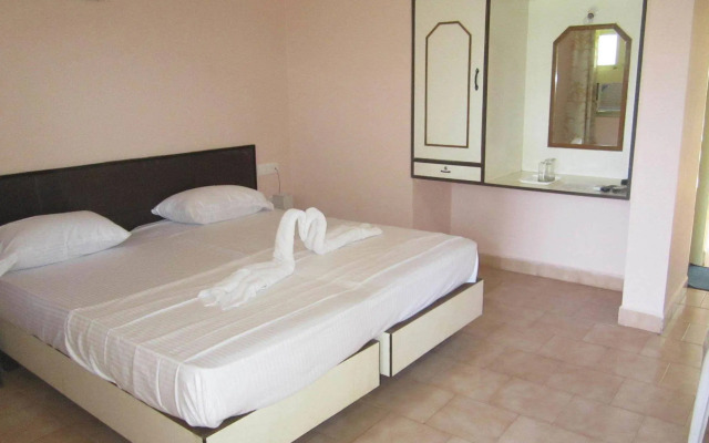 Carina Beach Resort