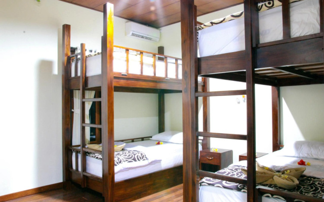 Medal Jaya Hostel & Room – Guest Rooms – Lembongan Island