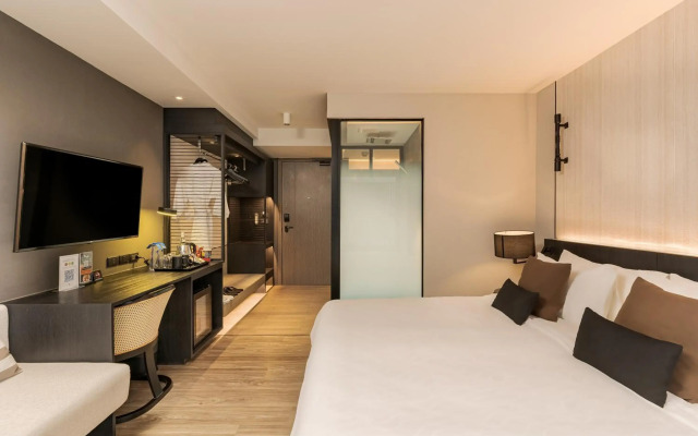 Travelodge Phuket Town