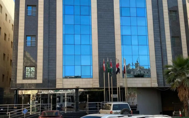 Tuwaren Suites