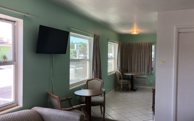 Rose Motel
