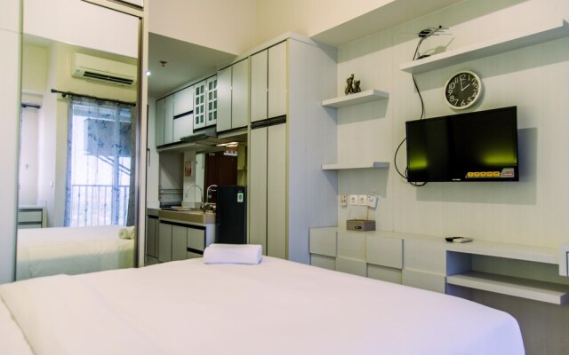 Best Deal And Comfy Studio At Parkland Avenue Apartment