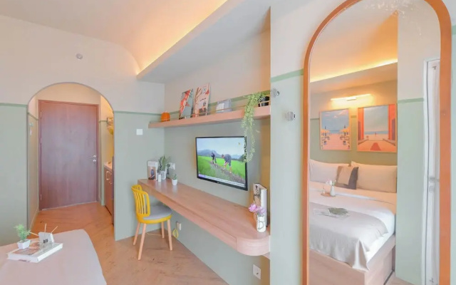 Chic Style Studio Apartment Grand Kamala Lagoon Bekasi